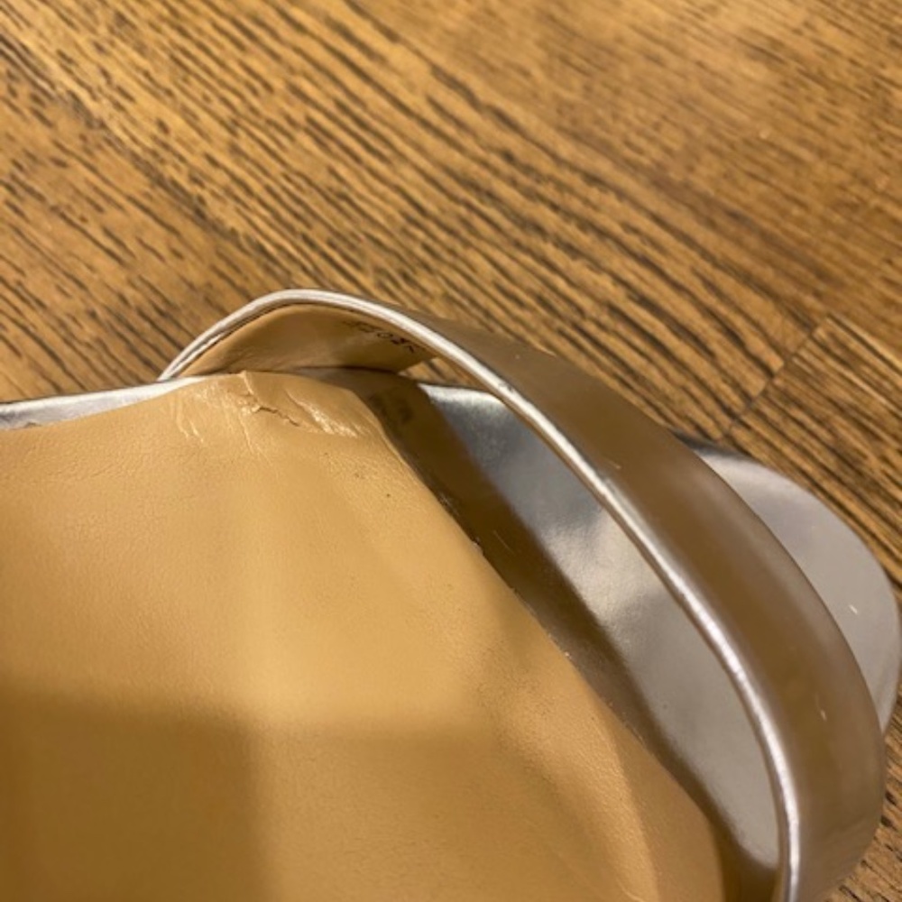 Banana Republic Block Heeled Silver Sandals - Picture 4 of 8